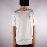 Camiseta Lakai Skull Branco